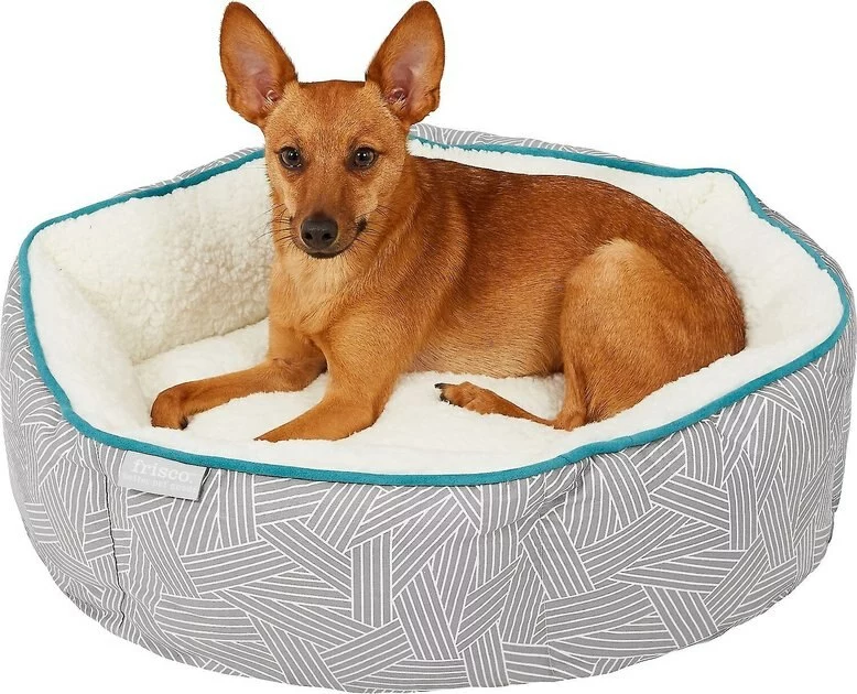 Frisco Sherpa Hexagon Bolster Cat & Dog Bed 6 Frisco Sherpa Hexagon Bolster Cat & Dog Bed - Image 4