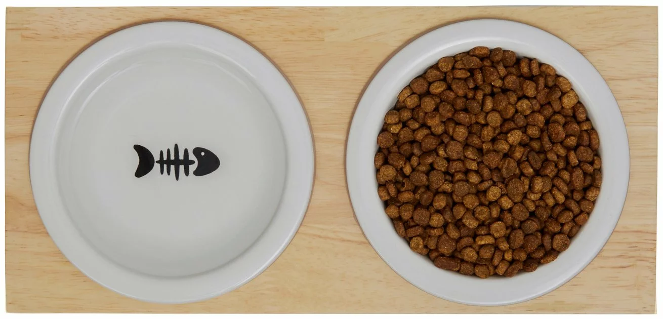 Frisco Double Elevated Cat Bowl with Wood Stand, 0.62 Cup 8 Frisco Double Elevated Cat Bowl with Wood Stand, 0.62 Cup - Image 6