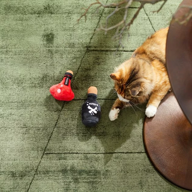 Frisco Magic Potions Plush Cat Toy with Catnip, 2 count 5 Frisco Magic Potions Plush Cat Toy with Catnip, 2 count - Image 3