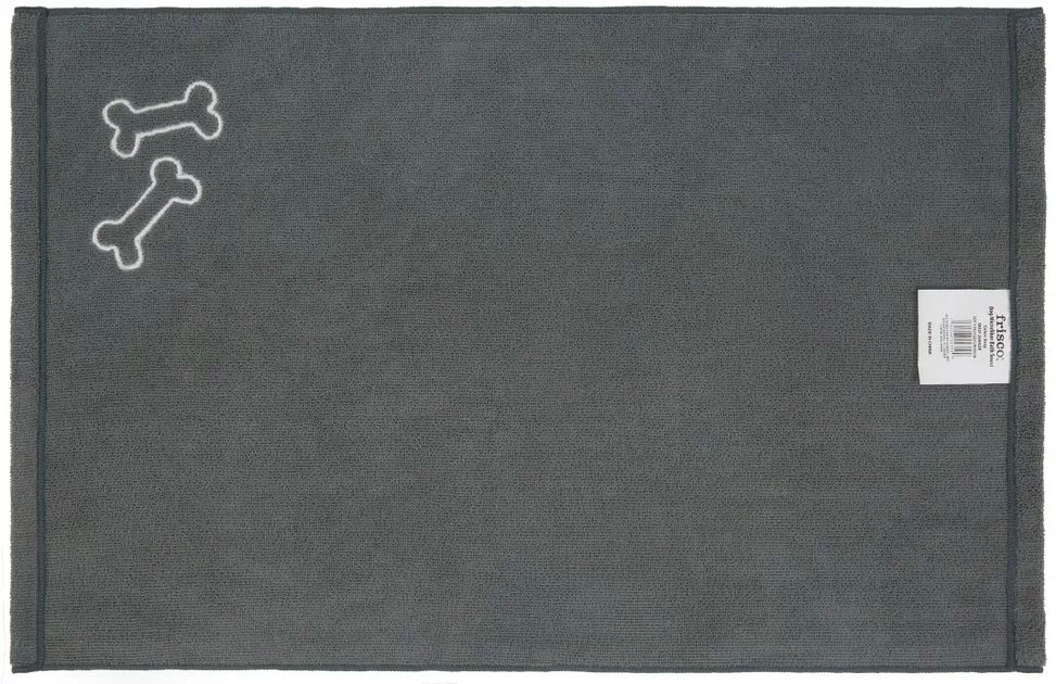 Frisco Embroidered Pawprint Microfiber Dog Bath Towel 5 Frisco Embroidered Pawprint Microfiber Dog Bath Towel - Image 3
