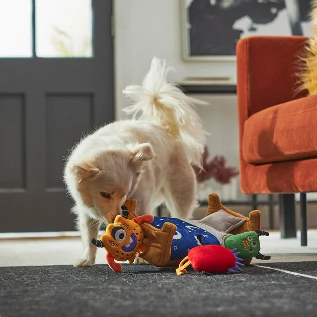 Frisco Monsters Under the Bed Hide & Seek Puzzle Plush Squeaky Dog Toy 6 Frisco Monsters Under the Bed Hide & Seek Puzzle Plush Squeaky Dog Toy - Image 4