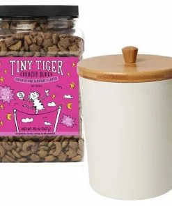 Tiny Tiger||Frisco Tiny Tiger Crunchy Bunch, Fearless Feathers and Gracious Gills, Chicken & Seafood Flavor Cat Treats, 20-oz Jar + Frisco Melamine Dog & Cat Treat Jar with Bamboo Lid, 8 Cups