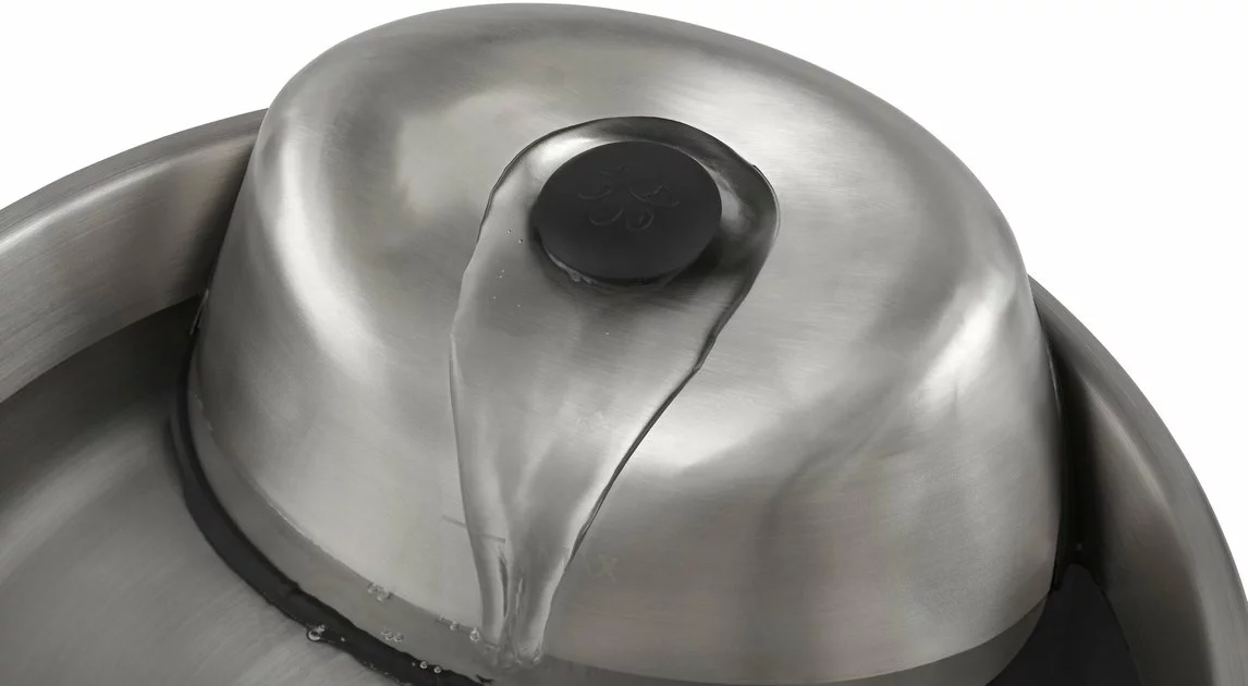Frisco Stainless Steel Round Dog & Cat Fountain, 1 Gallon 6 Frisco Stainless Steel Round Dog & Cat Fountain, 1 Gallon - Image 4